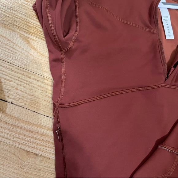 COPY - Lululemon Rulu cropped half zip - Picture 6 of 6